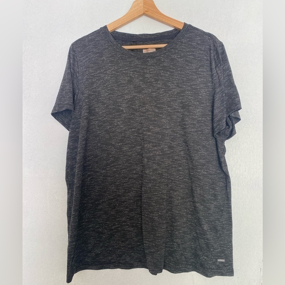 MONDETTA MENS ATHLETIC SHIRT SIZE MEDIUM